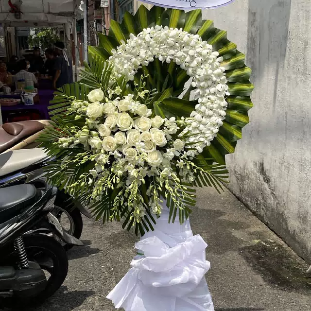 Hình ảnh hoa giao hàng thực tế