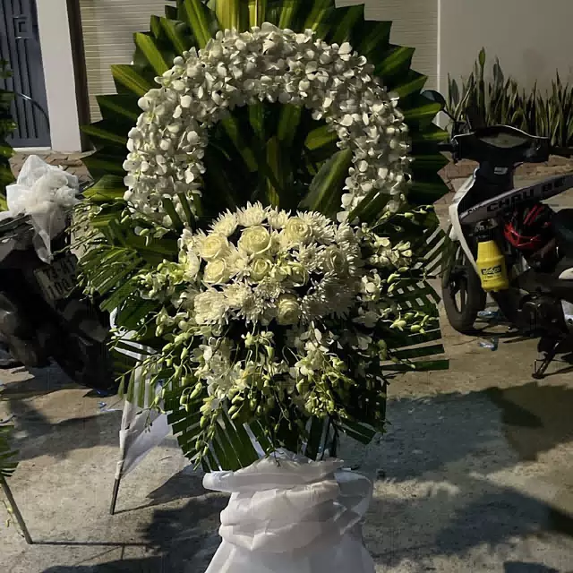 Hình ảnh hoa giao hàng thực tế